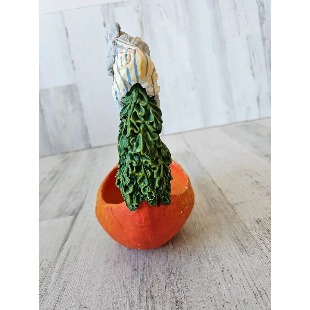 Vintage dept 56‎ carrot basket Easter decor as is spring bunny